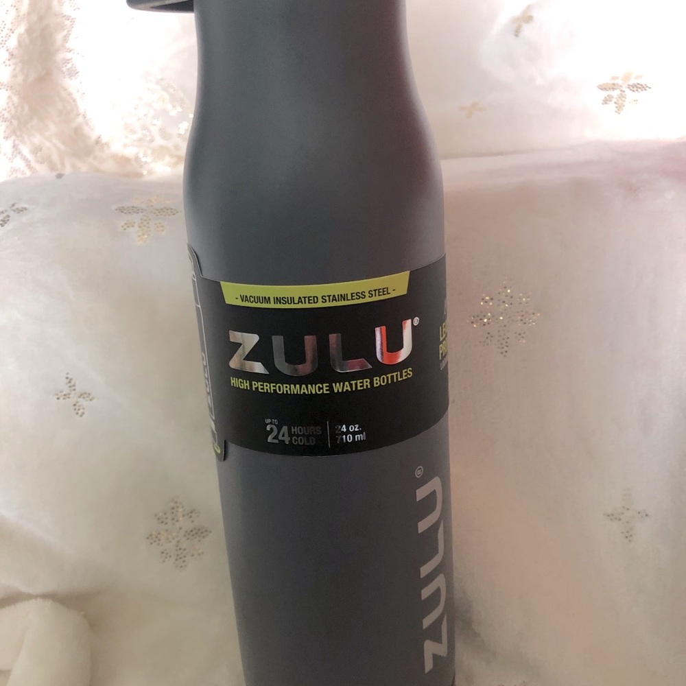 Zulu 24oz stainless steel insulated bottle